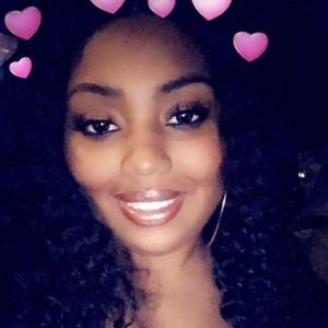 Meet your Posher, Deshondra